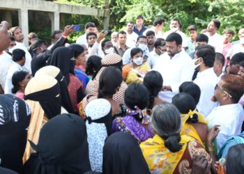 ప్రజల సంక్షేమం, అభివృద్ధికి ఆటంకం కలిగిస్తే సహించేది లేదు: ఎమ్మెల్యే