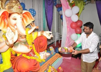 వినాయక చవితి శుభాకాంక్షలు తెలిపిన ఎమ్మెల్యే