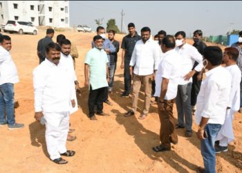 తాండూరు పట్టణంలో 108 అడుగుల ఆంజనేయ స్వామి విగ్రహం