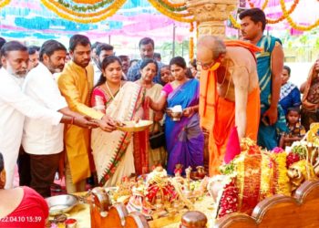 శ్రీరామనవమి వేడుకల్లో తాండూరు మున్సిపల్ వైస్‌ చైర్‌ పర్సన్ దీప